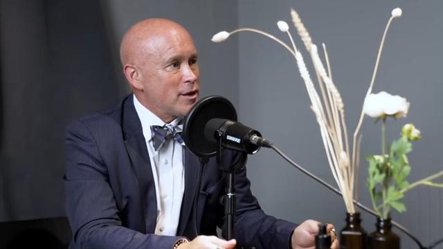 Dr David Martin  - tell your local member  to get a lawyer.